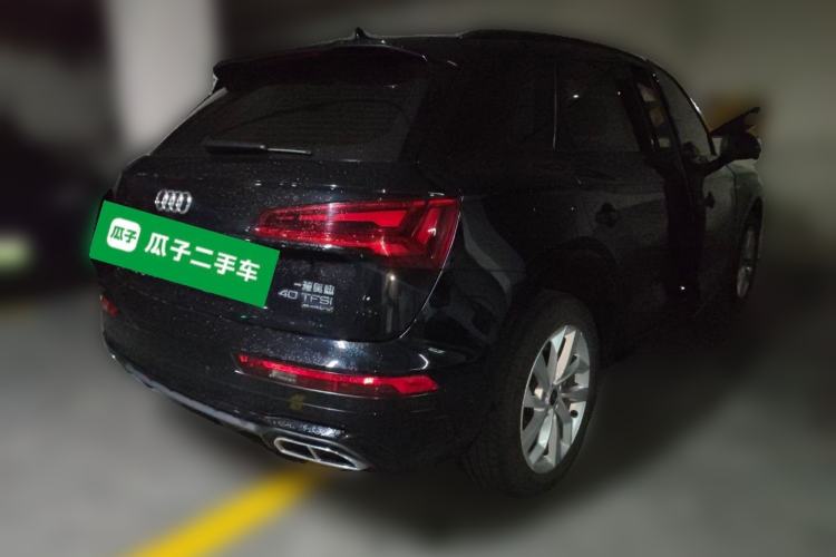 Used Audi Q5L 2021 40 TFSI Fashion Dynamic Model Rear Right 45 Deg