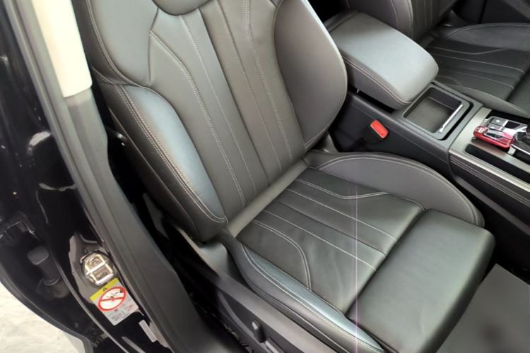Used Audi Q5L 2021 40 TFSI Luxury Dynamic Edition Right Front Seat