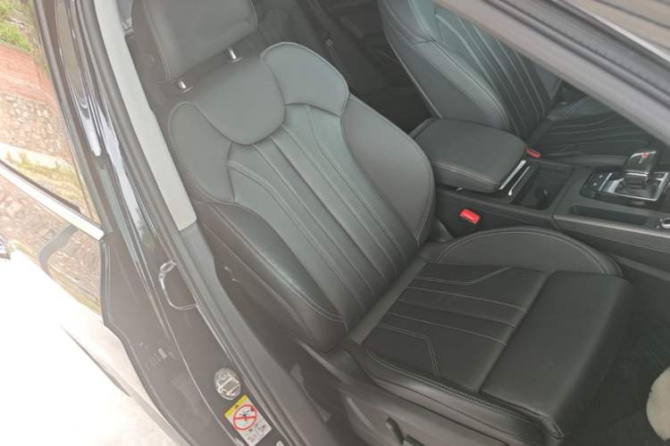 Used Audi Q5L 2021 40 TFSI Luxury Dynamic Edition Right Front Seat