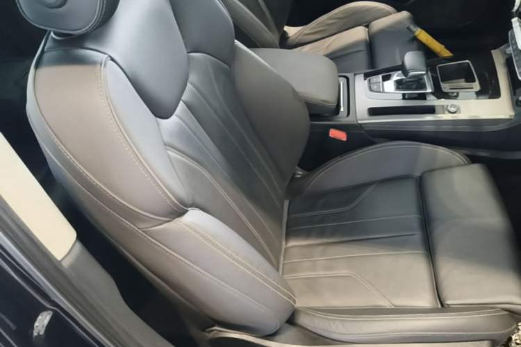 Used Audi Q5L 2021 40 TFSI Luxury Dynamic Edition Right Front Seat