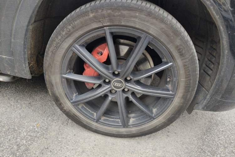 Used Audi Q5L 2021 45 TFSI Prestige Dynamic Edition Right Front Wheel Hub