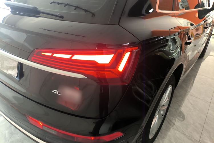 Used Audi Q5L 2021 40 TFSI Luxury Dynamic Edition Right Rear Taillight
