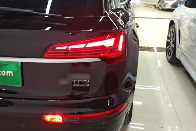 Used Audi Q5L 2021 40 TFSI Luxury Dynamic Edition Right Rear Taillight
