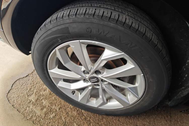 Used Audi Q5L 2021 40 TFSI Luxury Dynamic Edition Right Rear Wheel Hub