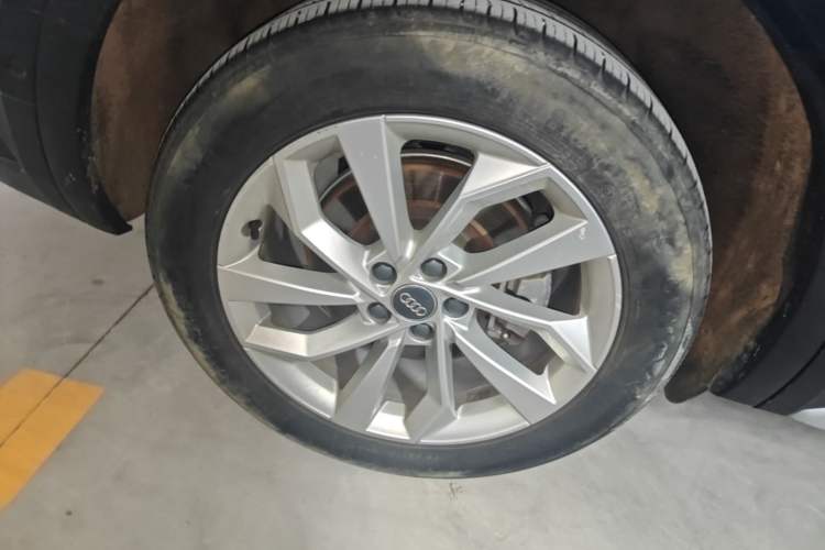 Used Audi Q5L 2021 40 TFSI Luxury Dynamic Edition Right Rear Wheel Hub