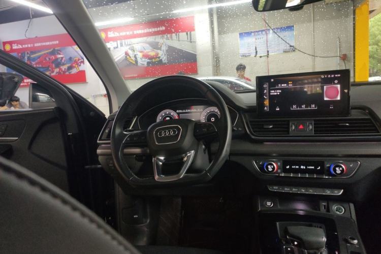 Used Audi Q5L 2021 40 TFSI Luxury Dynamic Edition Steering Wheel
