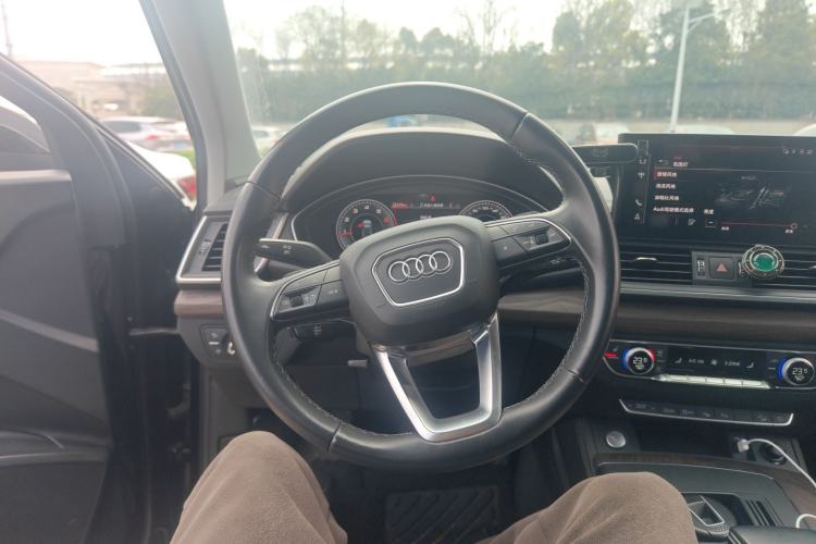 Used Audi Q5L 2021 40 TFSI Luxury Prestige Edition Steering Wheel