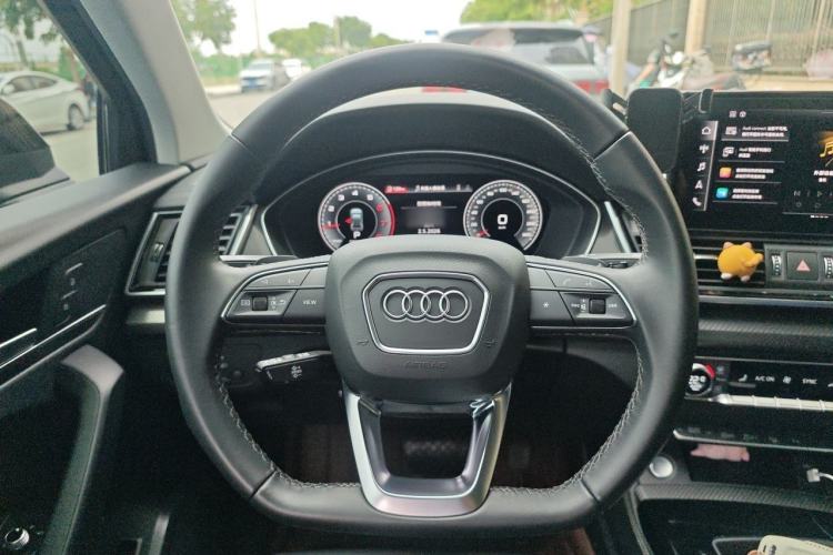 Used Audi Q5L 2021 40 TFSI Luxury Dynamic Edition Steering Wheel