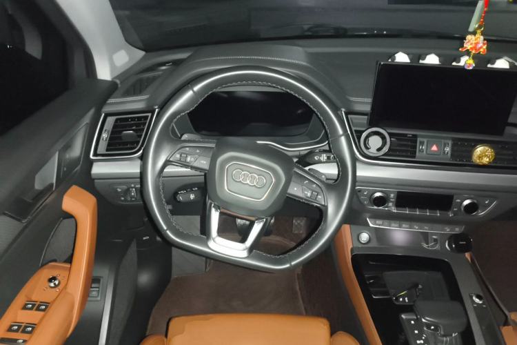 Used Audi Q5L 2021 40 TFSI Luxury Dynamic Edition Steering Wheel