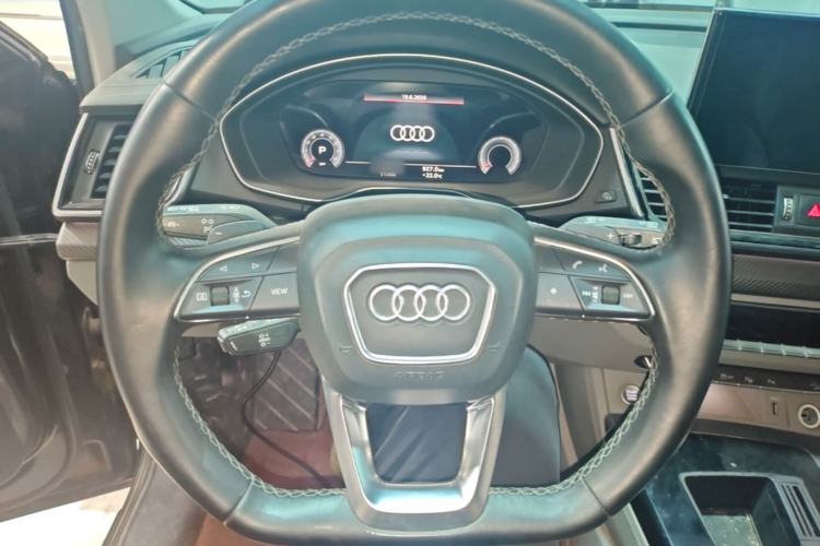 Used Audi Q5L 2021 40 TFSI Luxury Dynamic Edition Steering Wheel