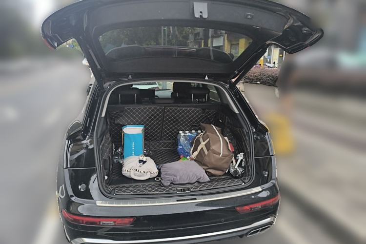 Used Audi Q5L 2021 40 TFSI Fashion Dynamic Model Trunk