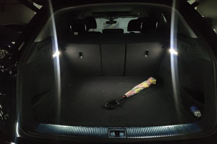 Used Audi Q5L 2021 40 TFSI Fashion Dynamic Model Trunk