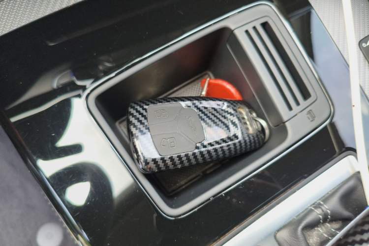 Used Audi Q5L 2021 40 TFSI Luxury Dynamic Edition Vehicle Key