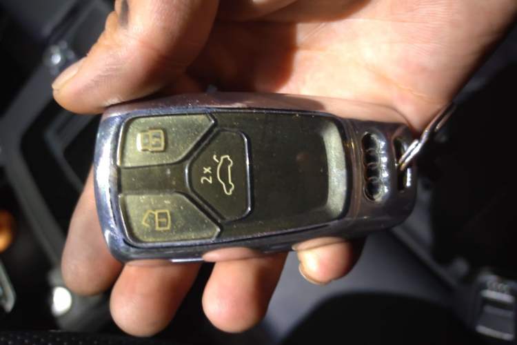 Used Audi Q5L 2021 45 TFSI Luxury Dynamic Edition Vehicle Key