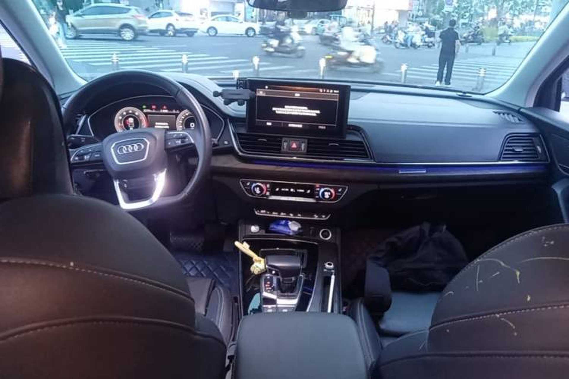 Used Audi Q5L 2021 40 TFSI Luxury Dynamic Edition Center Console