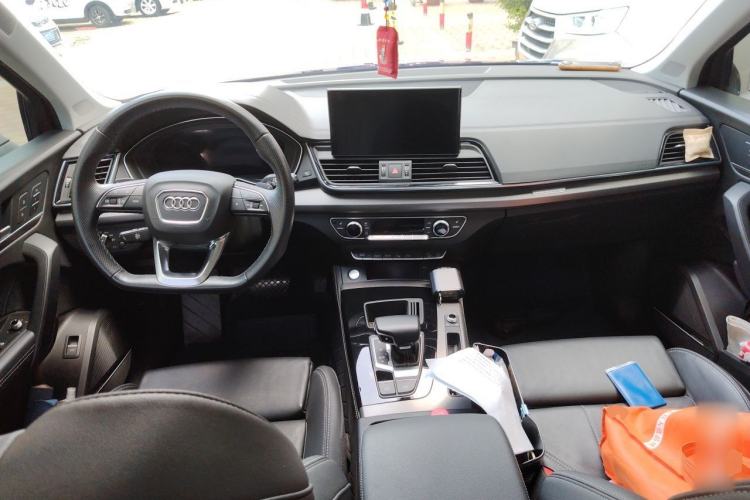 Used Audi Q5L 2021 45 TFSI Luxury Dynamic Edition Center Console