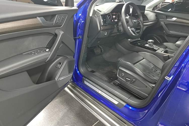 Used Audi Q5L 2021 45 TFSI Prestige Dynamic Edition Driver Seat