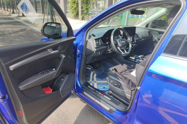Used Audi Q5L 2021 40 TFSI Luxury Dynamic Edition Driver Seat