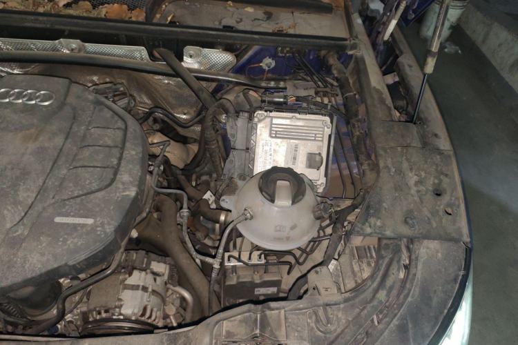 Used Audi Q5L 2021 40 TFSI Fashion Dynamic Model Engine Bay Left