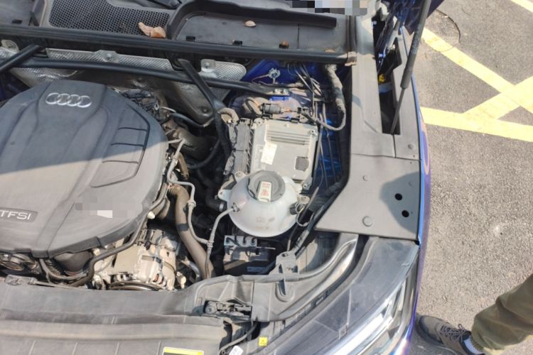 Used Audi Q5L 2021 40 TFSI Luxury Dynamic Edition Engine Bay Left