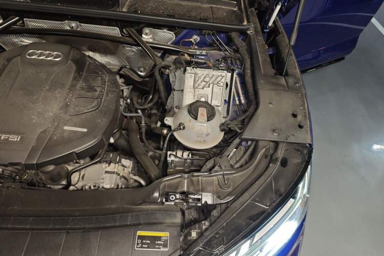 Used Audi Q5L 2021 45 TFSI Prestige Dynamic Edition Engine Bay Left