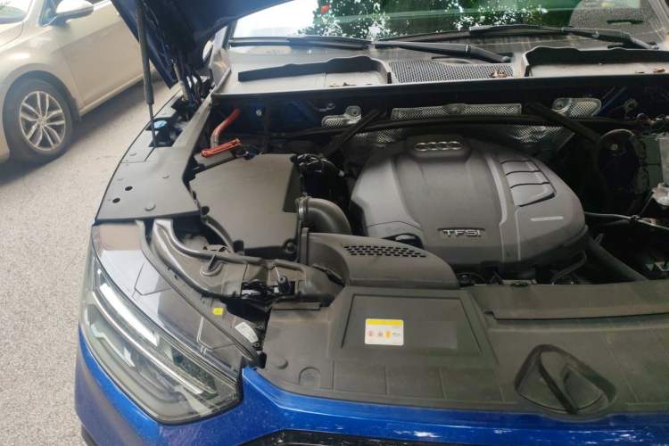 Used Audi Q5L 2021 45 TFSI Luxury Dynamic Edition Engine Bay Right