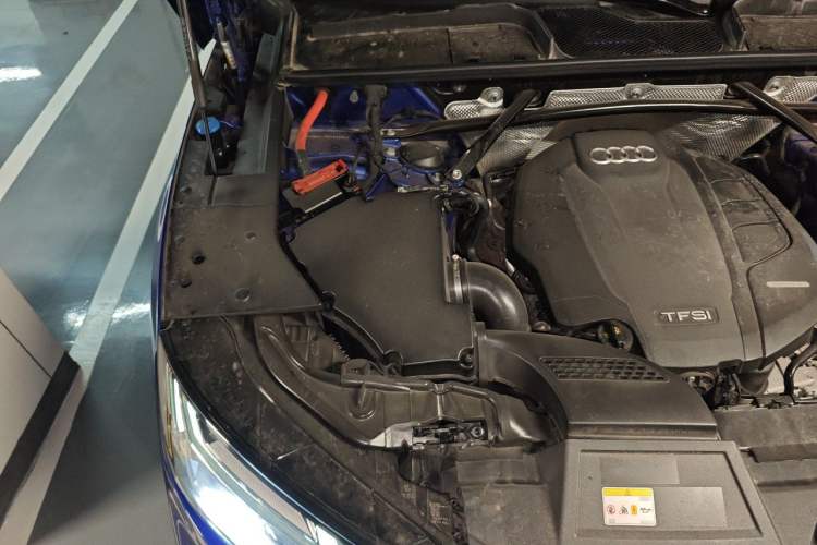 Used Audi Q5L 2021 45 TFSI Prestige Dynamic Edition Engine Bay Right