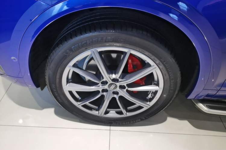Used Audi Q5L 2021 45 TFSI Prestige Dynamic Edition Left Front Wheel Hub
