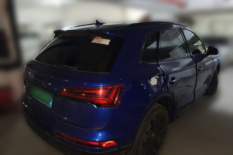 Used Audi Q5L 2021 40 TFSI Fashion Dynamic Model Rear Right 45 Deg