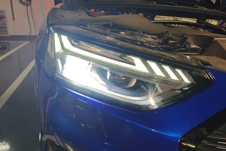 Used Audi Q5L 2021 45 TFSI Prestige Dynamic Edition Right Front Headlight