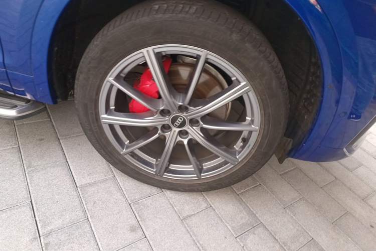 Used Audi Q5L 2021 45 TFSI Prestige Dynamic Edition Right Front Wheel Hub