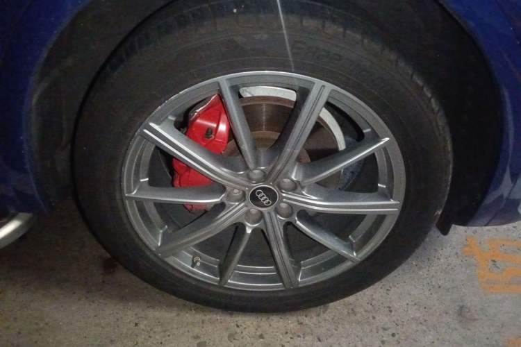 Used Audi Q5L 2021 45 TFSI Prestige Dynamic Edition Right Front Wheel Hub