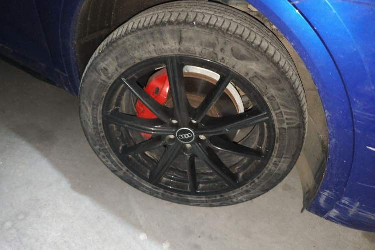 Used Audi Q5L 2021 40 TFSI Fashion Dynamic Model Right Front Wheel Hub