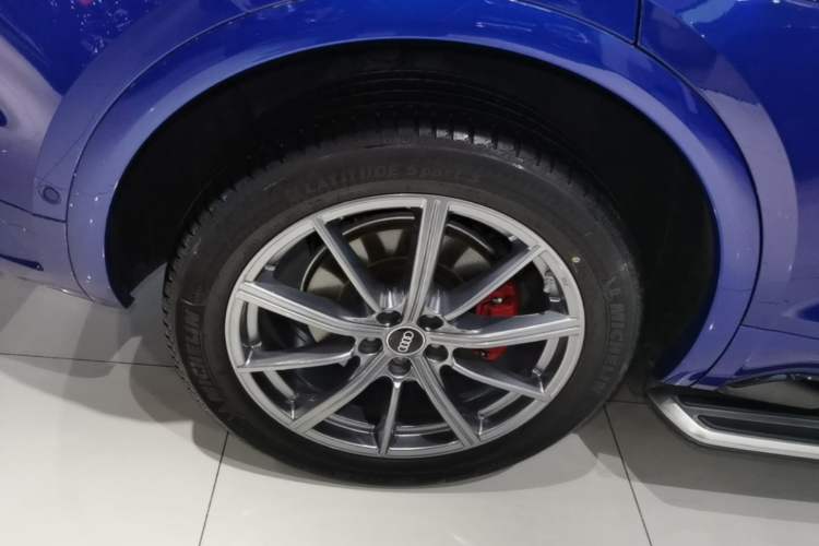 Used Audi Q5L 2021 45 TFSI Prestige Dynamic Edition Right Rear Wheel Hub