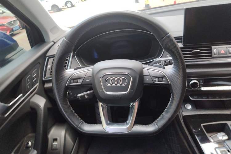 Used Audi Q5L 2021 45 TFSI Luxury Dynamic Edition Steering Wheel