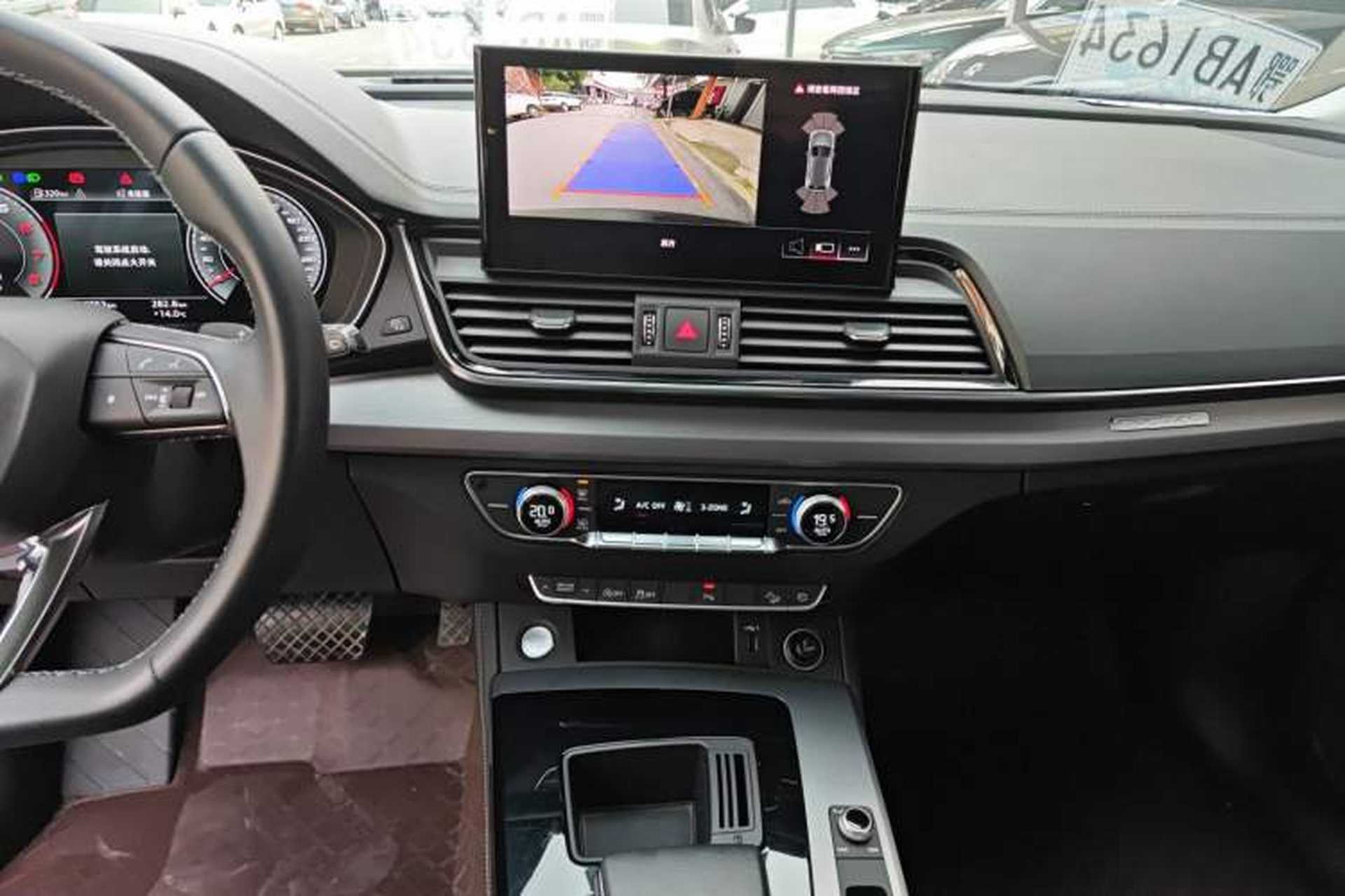 Used Audi Q5L 2021 40 TFSI Fashion Dynamic Model Audio And AC Panel