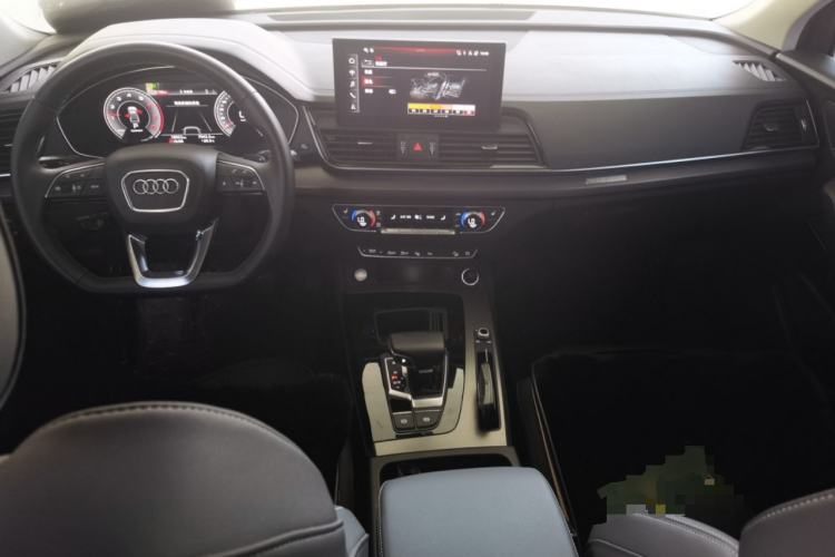 Used Audi Q5L 2021 40 TFSI Luxury Dynamic Edition Center Console