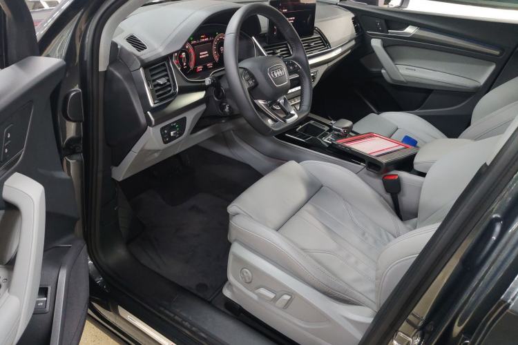 Used Audi Q5L 2021 40 TFSI Fashion Dynamic Model Driver Seat