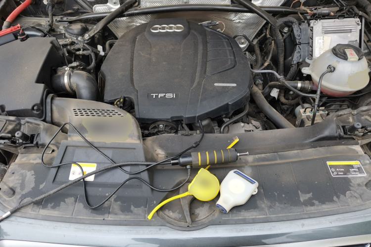 Used Audi Q5L 2021 40 TFSI Luxury Dynamic Edition Engine Bay