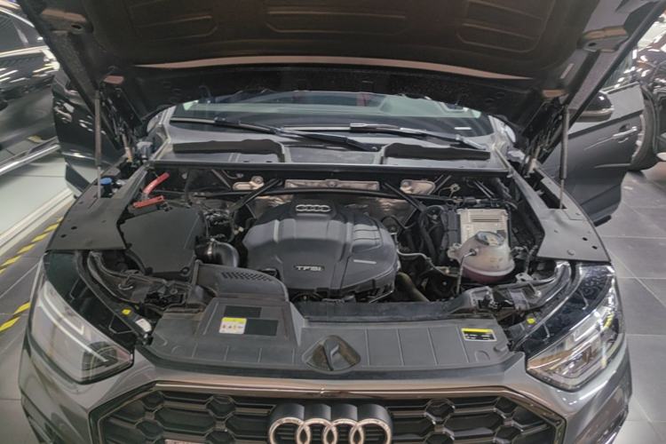 Used Audi Q5L 2021 40 TFSI Enjoy Life Edition Engine Bay