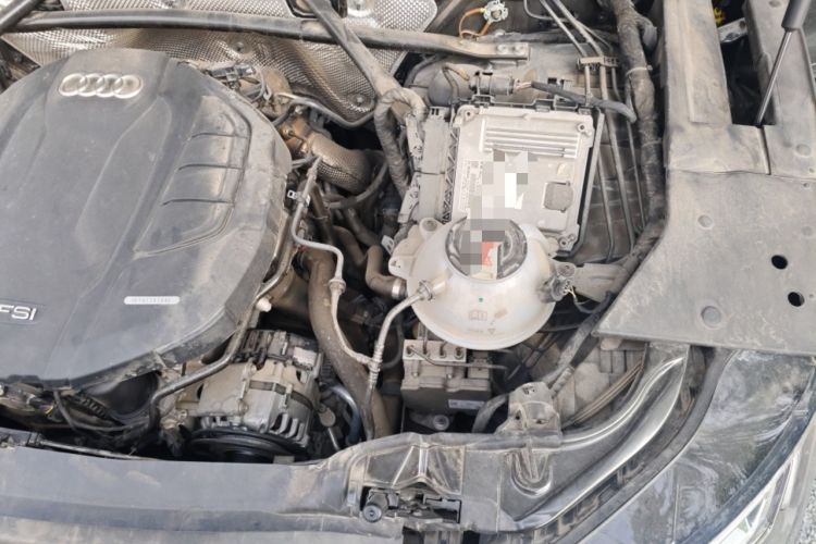 Used Audi Q5L 2021 40 TFSI Enjoy Life Edition Engine Bay Left