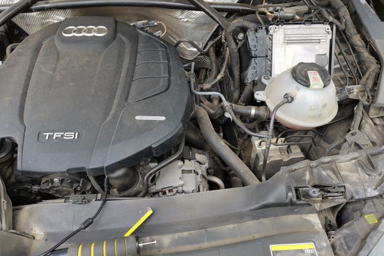 Used Audi Q5L 2021 40 TFSI Luxury Dynamic Edition Engine Bay Left
