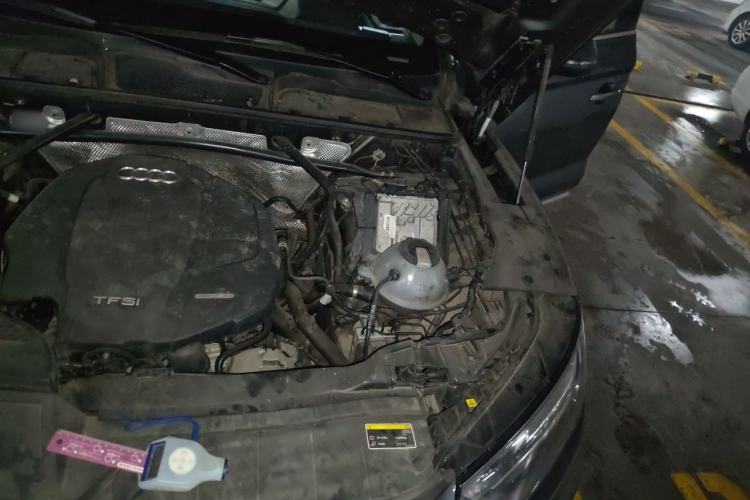 Used Audi Q5L 2021 45 TFSI Luxury Dynamic Edition Engine Bay Left