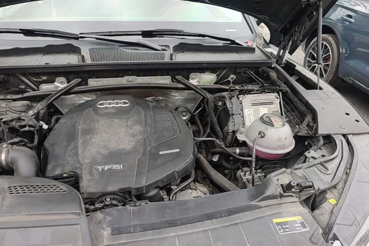 Used Audi Q5L 2021 40 TFSI Luxury Dynamic Edition Engine Bay Left