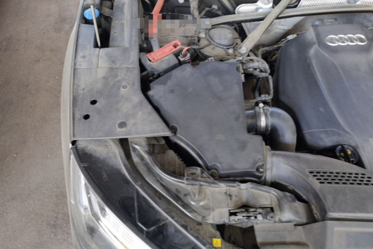 Used Audi Q5L 2021 40 TFSI Luxury Dynamic Edition Engine Bay Right