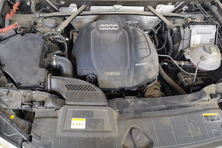 Used Audi Q5L 2021 40 TFSI Luxury Dynamic Edition Engine Bay