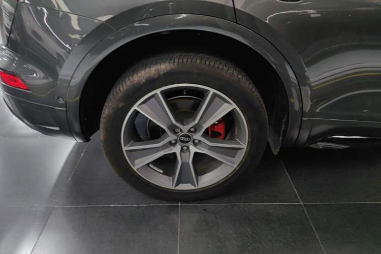 Used Audi Q5L 2021 40 TFSI Enjoy Life Edition Exterior 5