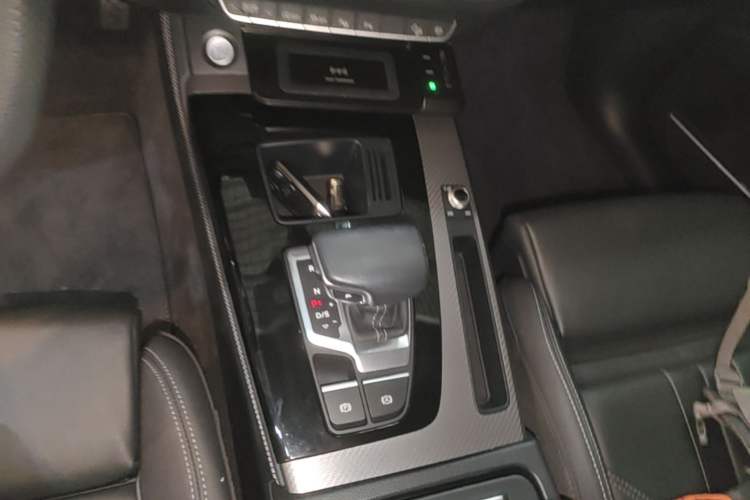 Used Audi Q5L 2021 45 TFSI Luxury Dynamic Edition Gear Lever