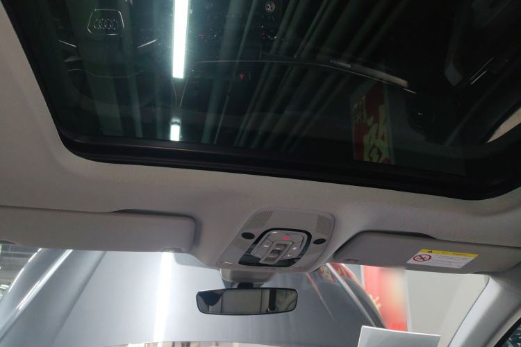 Used Audi Q5L 2021 40 TFSI Fashion Dynamic Model Headliner