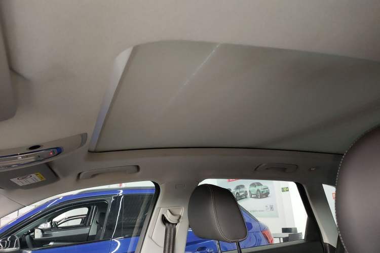 Used Audi Q5L 2021 40 TFSI Luxury Dynamic Edition Headliner
